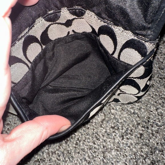 Coach Black and Gray Signature Wristlet - Picture 5 of 9